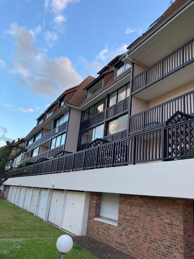Appartement Neuf Beautiful Villers 1-4 Pers Avec Parking Prive Et A 200 M Plage Exteriér fotografie